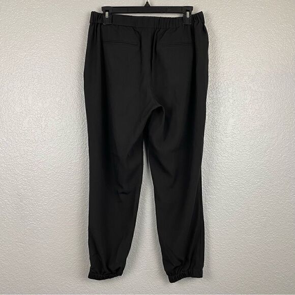 Trouve Womens Elastic Waist Tapered Leg Pleated Front Pull-On Pants Black Size 6 - Picture 4 of 5